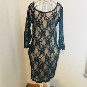 Black lacy dress